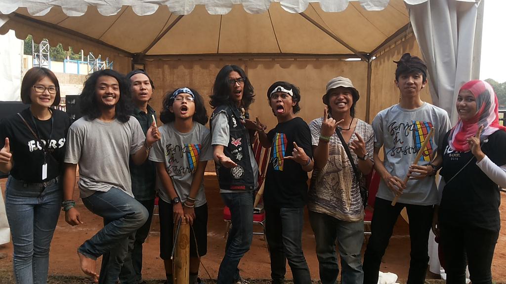 Terimakasih <a href="/Senja_di_Sastra/">Senja di Sastra</a> yg udah perform di STAGE #FORSISOULMAX kita :)