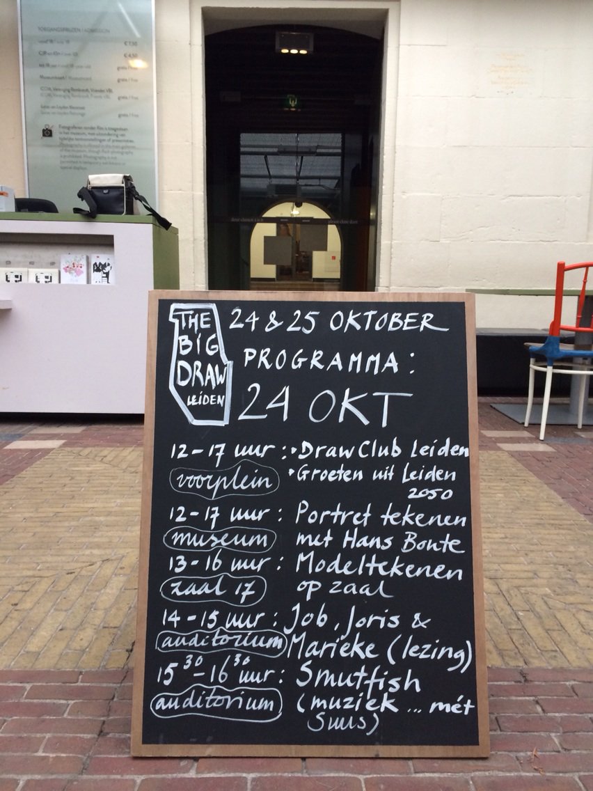 hansbonte1's tweet photo. Workshop portret tekenen. Vandaag in de Lakenhal. https://t.co/vkIiL5lclb