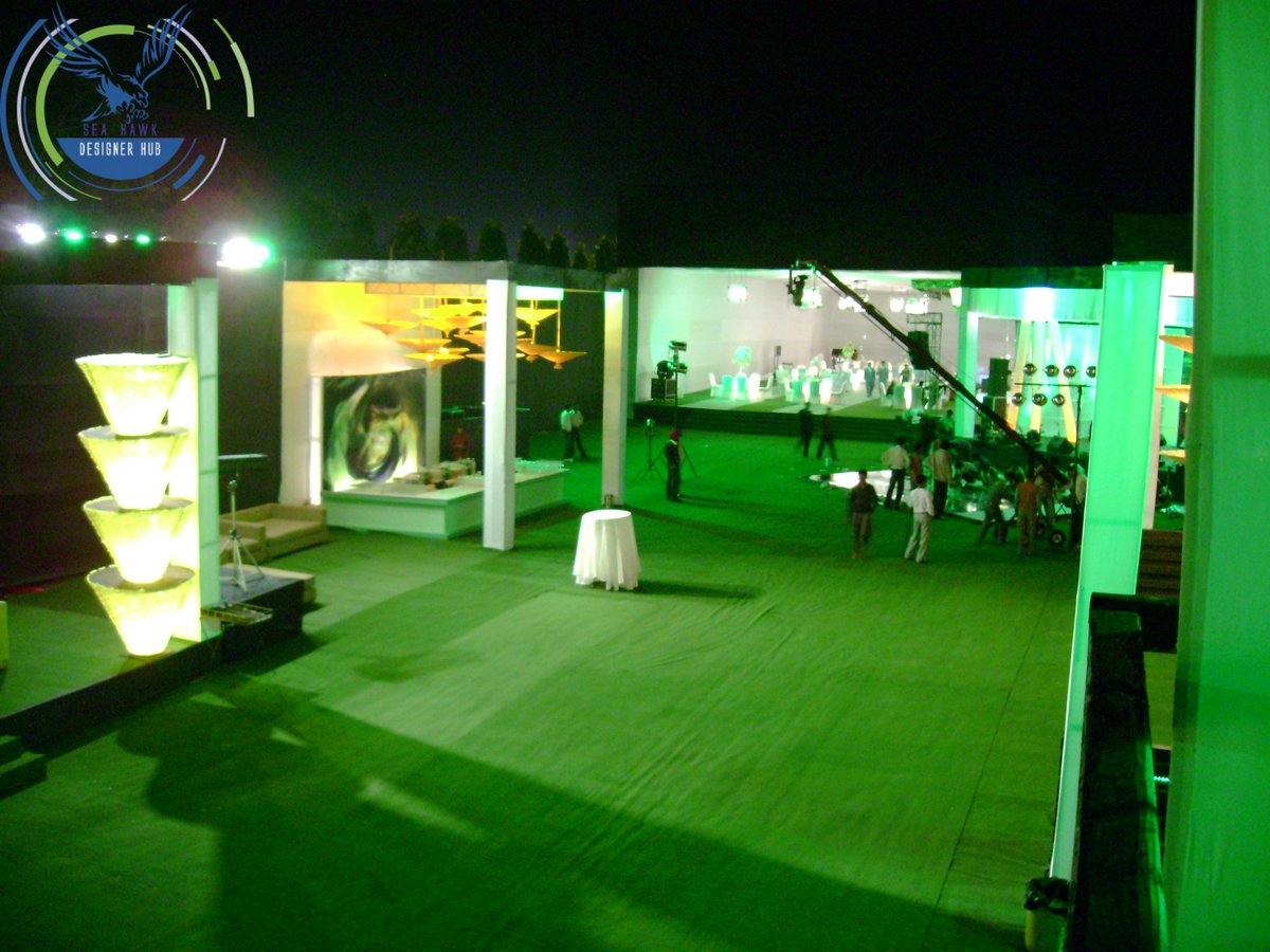 HubSeahawk's tweet image. Green Cocktail Theme