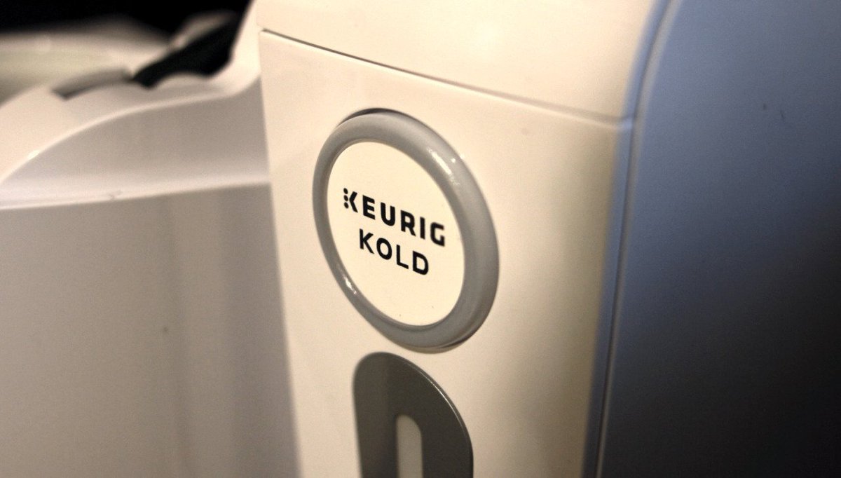 TechCrunch's tweet image. Keurig Kold is a space oddity in the world of soft drinks tcrn.ch/1GkZPI9