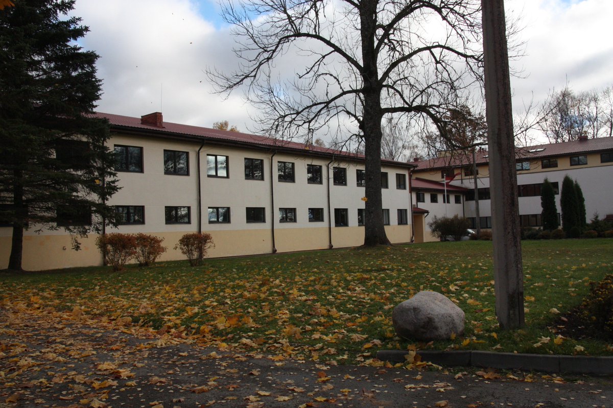 Gatavošanās ģitāristu sesijai rit pilnā sparā. 
Tiekamies rudens pielietajā Praulienā!