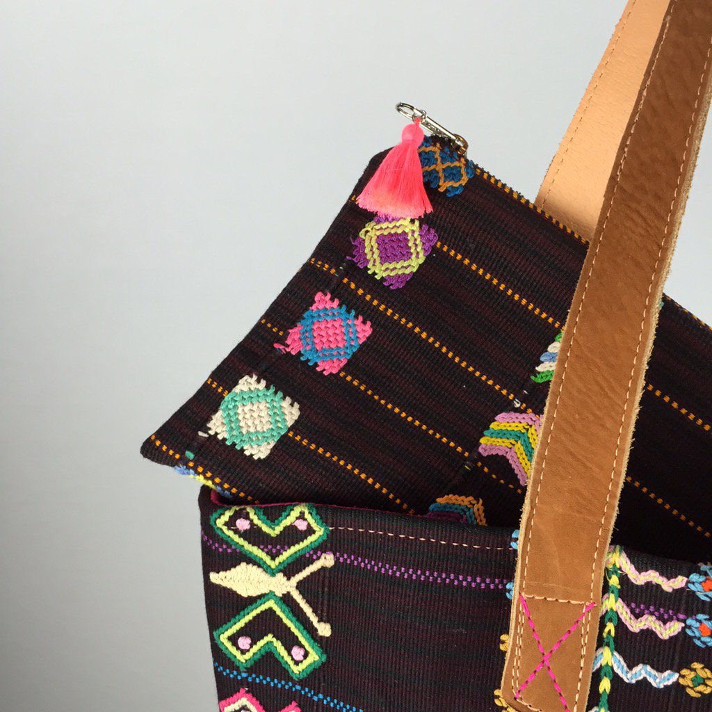 CatrinkaProject's tweet photo. Hint of things to come. #ethicalfashion #girlsed #womanmade in #guatemala #designedinbrooklyn https://t.co/9vzhihZ79Q