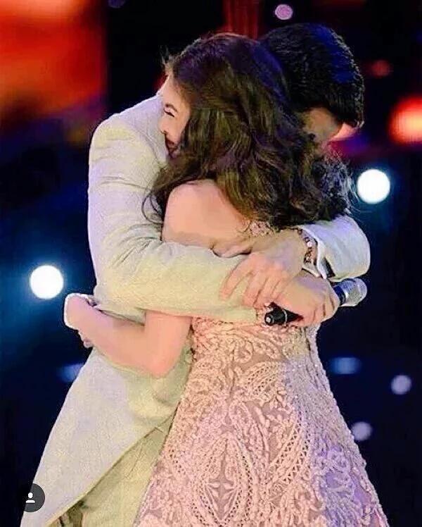 takemetodotph's tweet photo. © tahongeater love moves in mysterious ways!! #ALDubEBTamangPanahon https://t.co/VP2RWX07Uv
