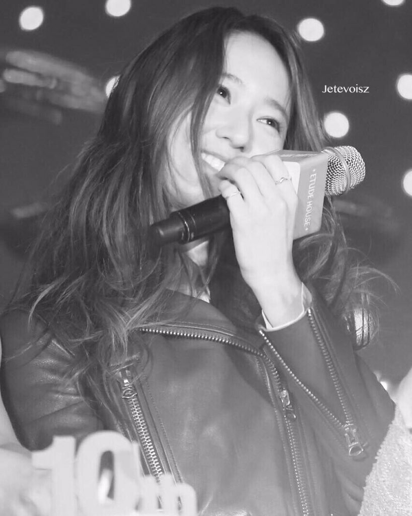 Jetevoisz's tweet photo. Soojung 😄😊👑 https://t.co/bT5IC2kwHl
https://t.co/ZYvbe7o2EZ https://t.co/L0M5w6gR0m