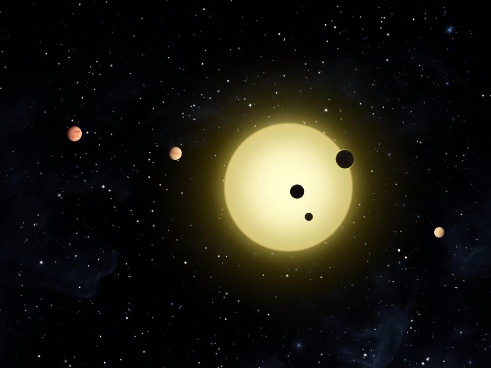 Space360HQ's tweet photo. Exoplanet experts pick their favorite discoveries #ExoplanetWeek https://t.co/cfnmsAz6ni https://t.co/UuzG4GxUez