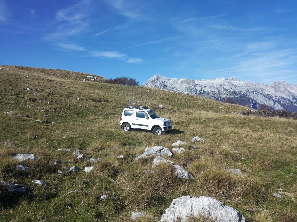 xfaustusx's tweet photo. up on the stol / #slovenia #jimny4x4 https://t.co/fjzrP4JCX7