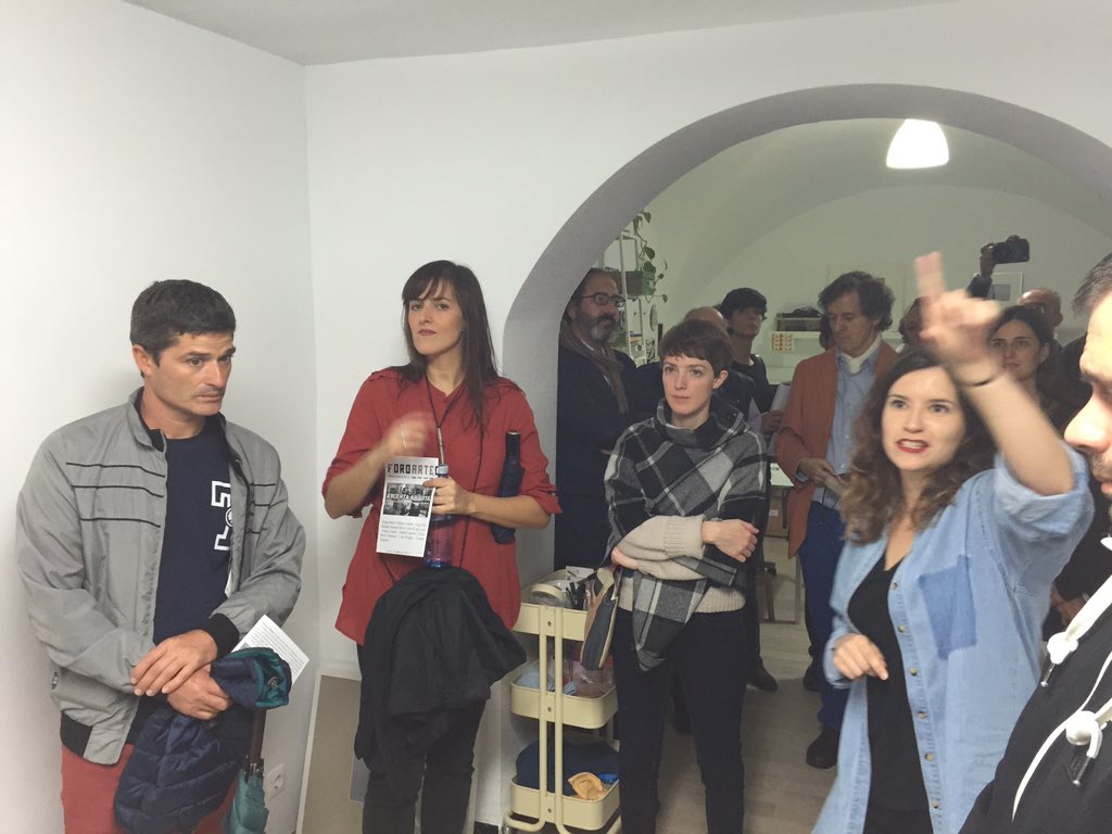 ArtisgoApp's tweet photo. Visitando el espacio de @CastelaBeatriz #apuertaabierta #foroarte2015 https://t.co/LRPagu0GAZ