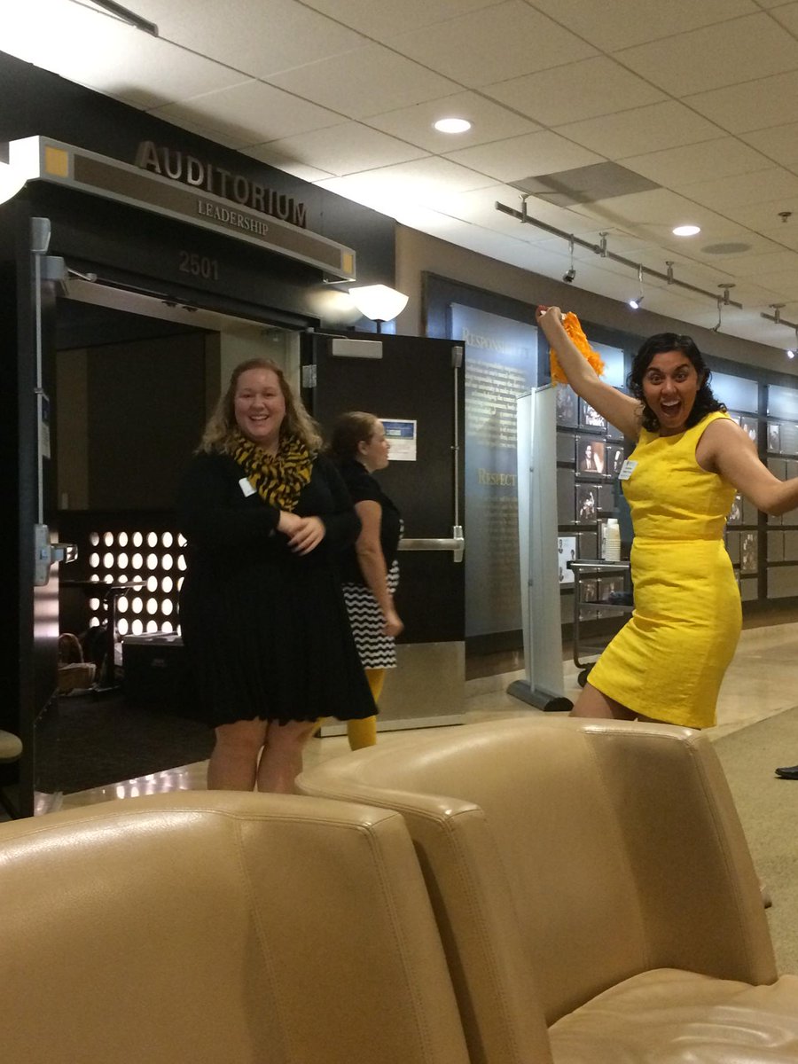 MUGRADDEAN's tweet photo. #3MT organizers relaxing while we wait for judges https://t.co/mp9svXaiK8