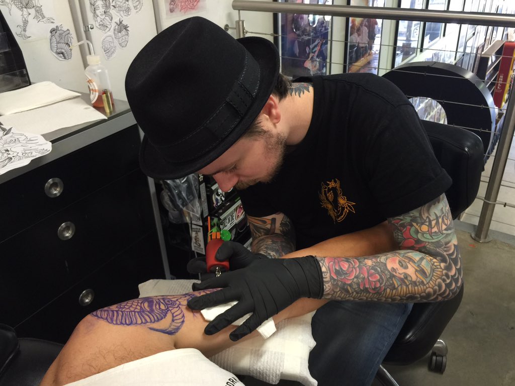 <a href="/eurekarebellion/">Eureka Rebellion</a> Tattooer Brendan Courts 🤘🏼 <a href="/TattoosDU/">TattoosDownUnder</a> #MelbourneArt #MelbourneTattoo