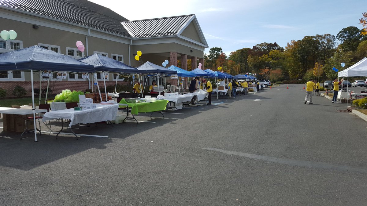 Insidethe's tweet photo. Getting ready to open #cherryhillkoreanfood https://t.co/7aa4t2cQd3