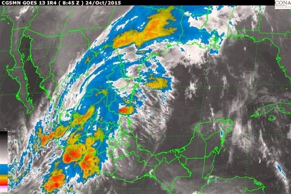 Conagua informó que, luego de alcanzar la categoría 5, el huracán #Patricia se degradó a 1 bit.ly/1NZimfA