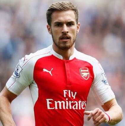 TheHeadtoHead's tweet photo. RT for Ramsey
FAV for McCarthy

#ARSEVE https://t.co/cyhbATClUc