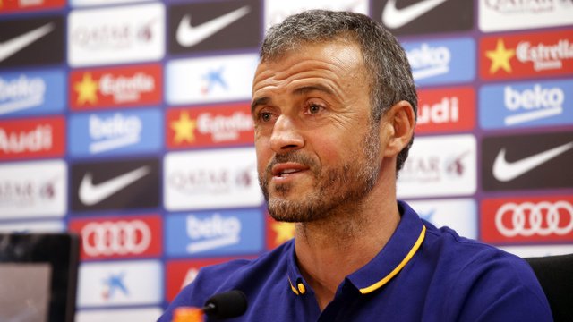 FCBarcelona_cat's tweet photo. Finalitza la roda de premsa de Luis Enrique. En breu, més informació a https://t.co/pnAovI3m03 #FCBlive https://t.co/jNjMjLi7Vx