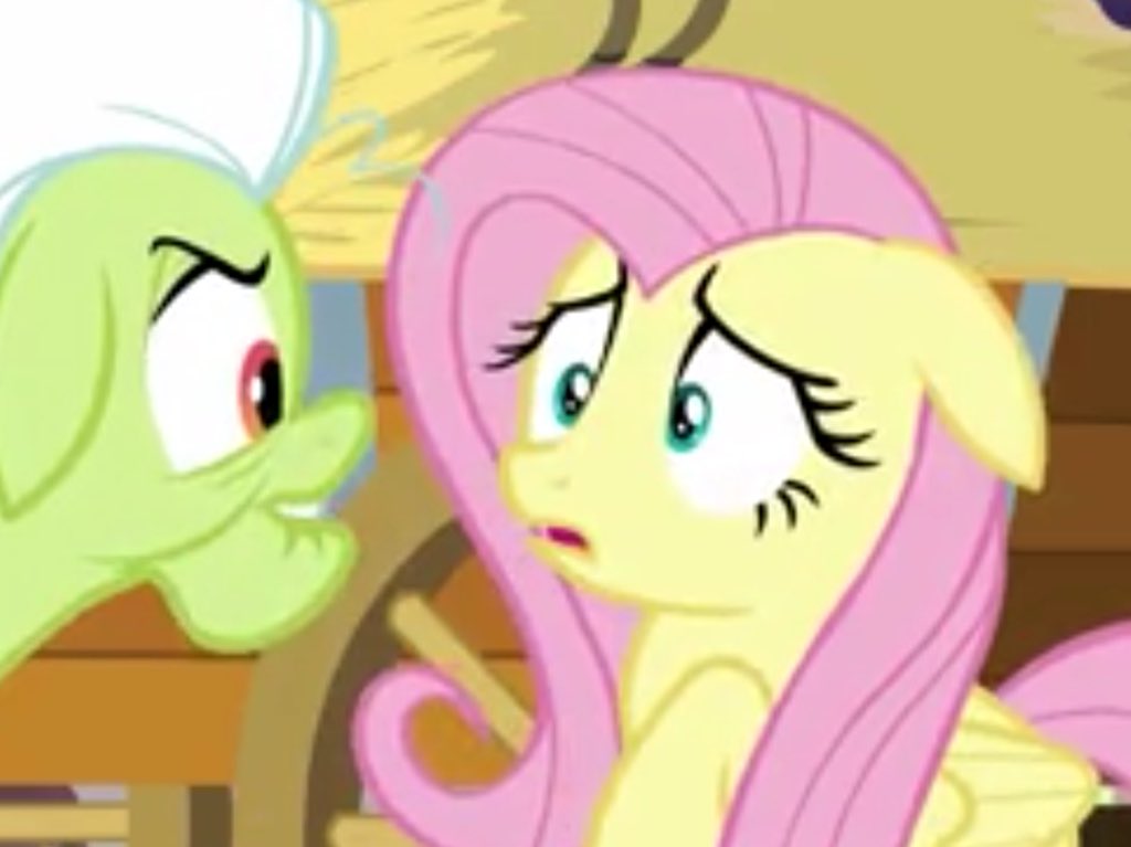 MlpFandomBliss's tweet photo. When old people are scary.
#mlp #mylittlepony #scary #fluttershy #grannysmith https://t.co/dZ9JISG8j6