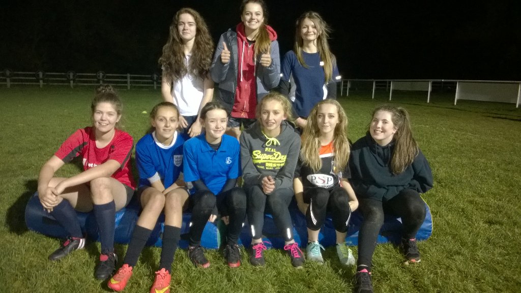 JuleseyG01's tweet photo. @reganralphs @beckybuckley1 @pheebjay @gp_price a fab 1st session of contact @candnrufc  More next week #RugbyWomen https://t.co/JPLqZpjqbH