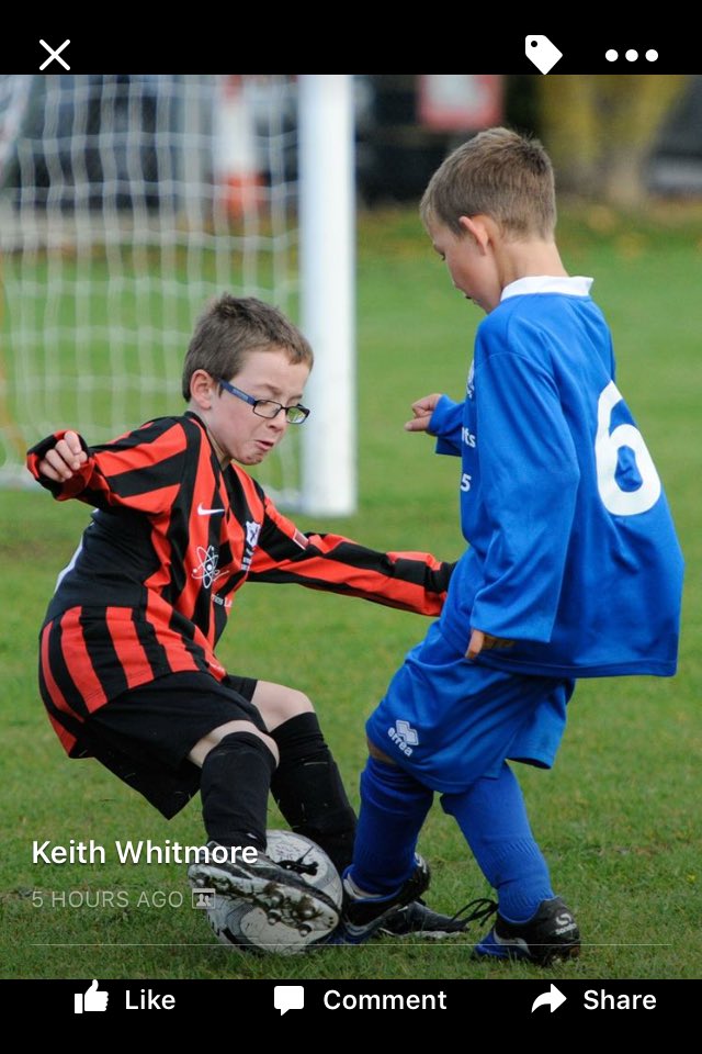 hmarko31's tweet photo. Watching my boy play football on a Saturday morning #gettingchilliout https://t.co/VpqgJWvd1W