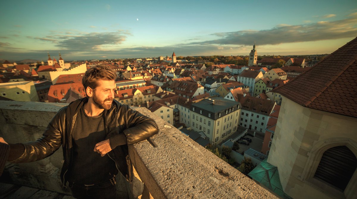 BEISSERBUA's tweet photo. #Videodreh aufm #Altstadtdach.
Kurz entspannen, nächstes Wochenende gehts weiter mit zwei Shows (#Erding + tba)! https://t.co/n6ofCBuw1a