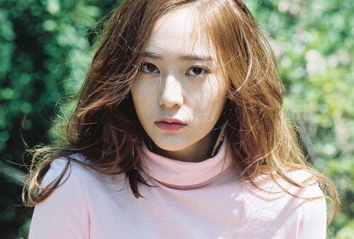 HAPPY BIRTHDAY TO RL & RPs KRYSTAL JUNG      -shitey 