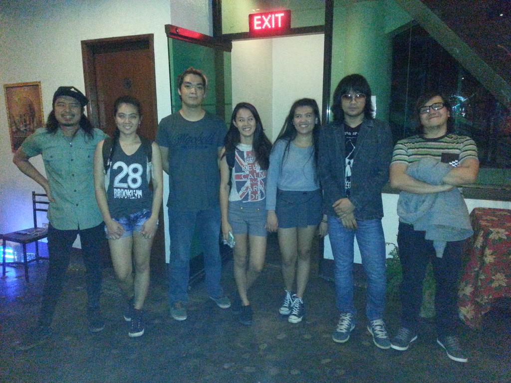 JTC_Official's tweet photo. Marikina KaClubs! Ang mga ngiting tagumpay! Thanks for coming guys! #JoinTheClub2015 #KaClubs #Marikina #RiverPark https://t.co/LJ8EgXwWNY