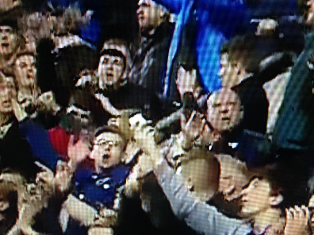 JJeffcock's tweet photo. Spotted me and my dad on TV 👌🏼😂💯🔵⚪️👍🏻✔️ #swfc #WAWAW #uto #CarlosHadADream #awaydays https://t.co/ApOLziQNYK