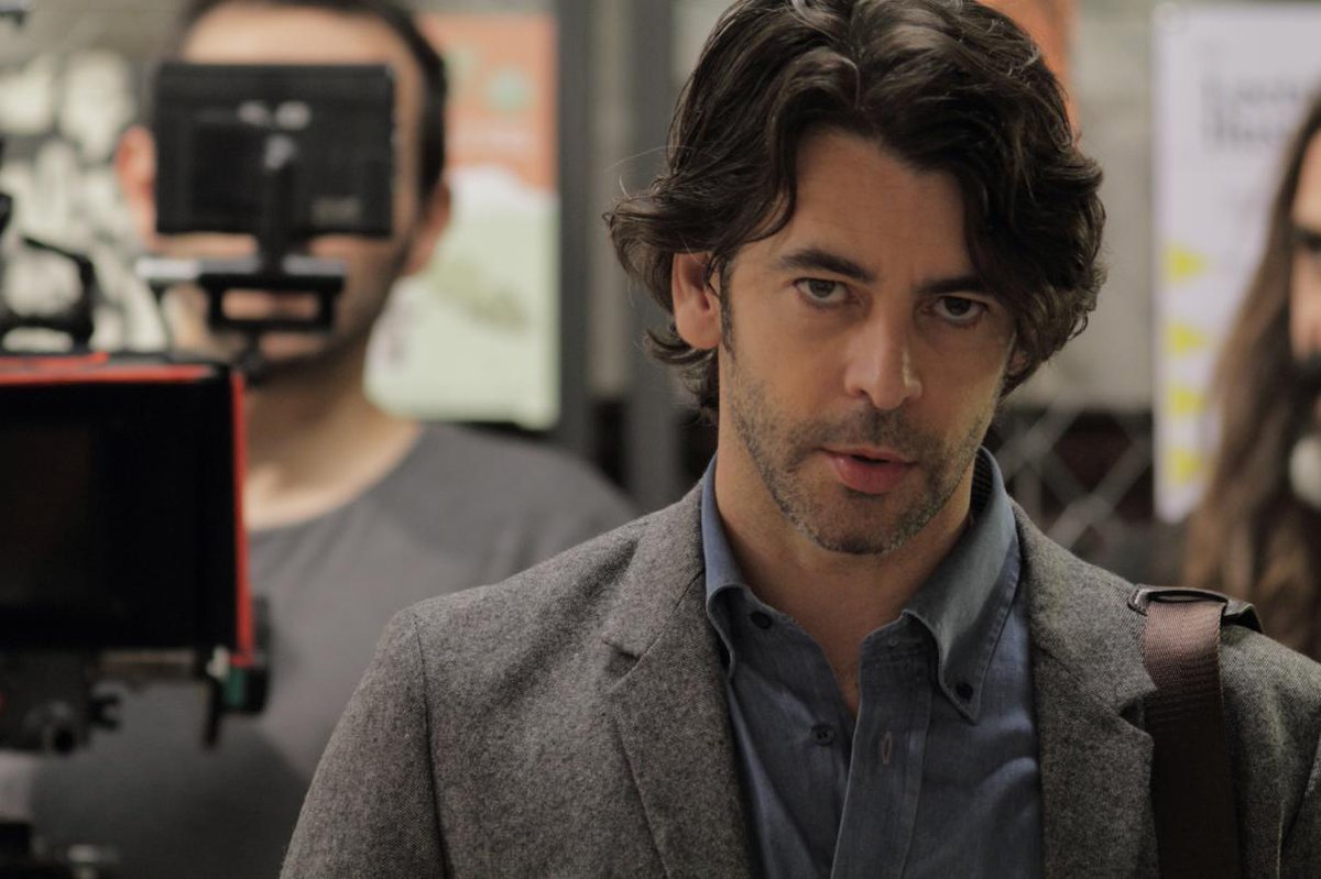 #Entrevista a Eduardo Noriega: "Me aburre verme a mí mismo". → esquire.es/actualizacion/…