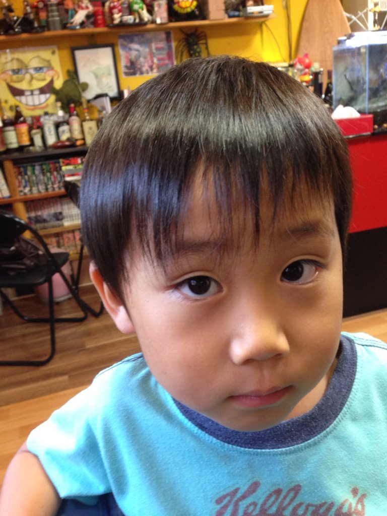 メンズヘアークラブb2 No Twitter 今日のヘアースタイルpart2 可愛い僕ちゃん保育園児 サイドはツーブロックに襟足は長めのヤンキー風w 前髪を立ち上げイカつくセット ビフォーアフター T Co Cna66zkuhp メンズヘアークラブb2 No Twitter 今日のヘアースタイルpart2 可愛い僕ちゃん保育園児 サイドはツーブロックに襟足は長めのヤンキー風w 前髪を立ち上げイカつくセット ビフォーアフター T Co Cna66zkuhp