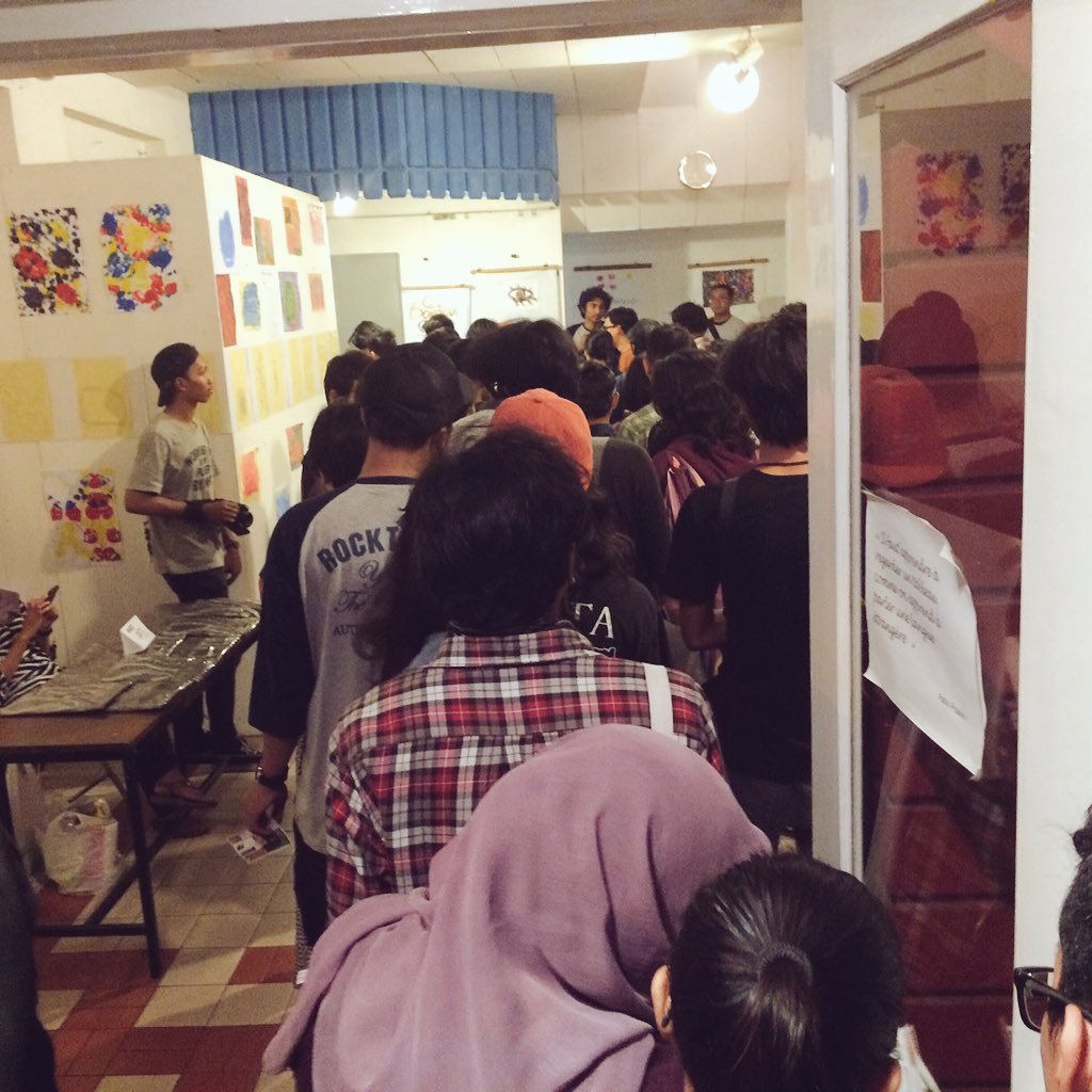 Menuju pemutaran session 4 #kolektifsimamat . Enjoy!!!