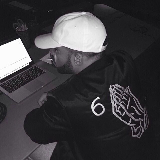Happy 29th birthday to my babyboy aubrey drake graham love you endlessly even tho u make me an emotional mess 