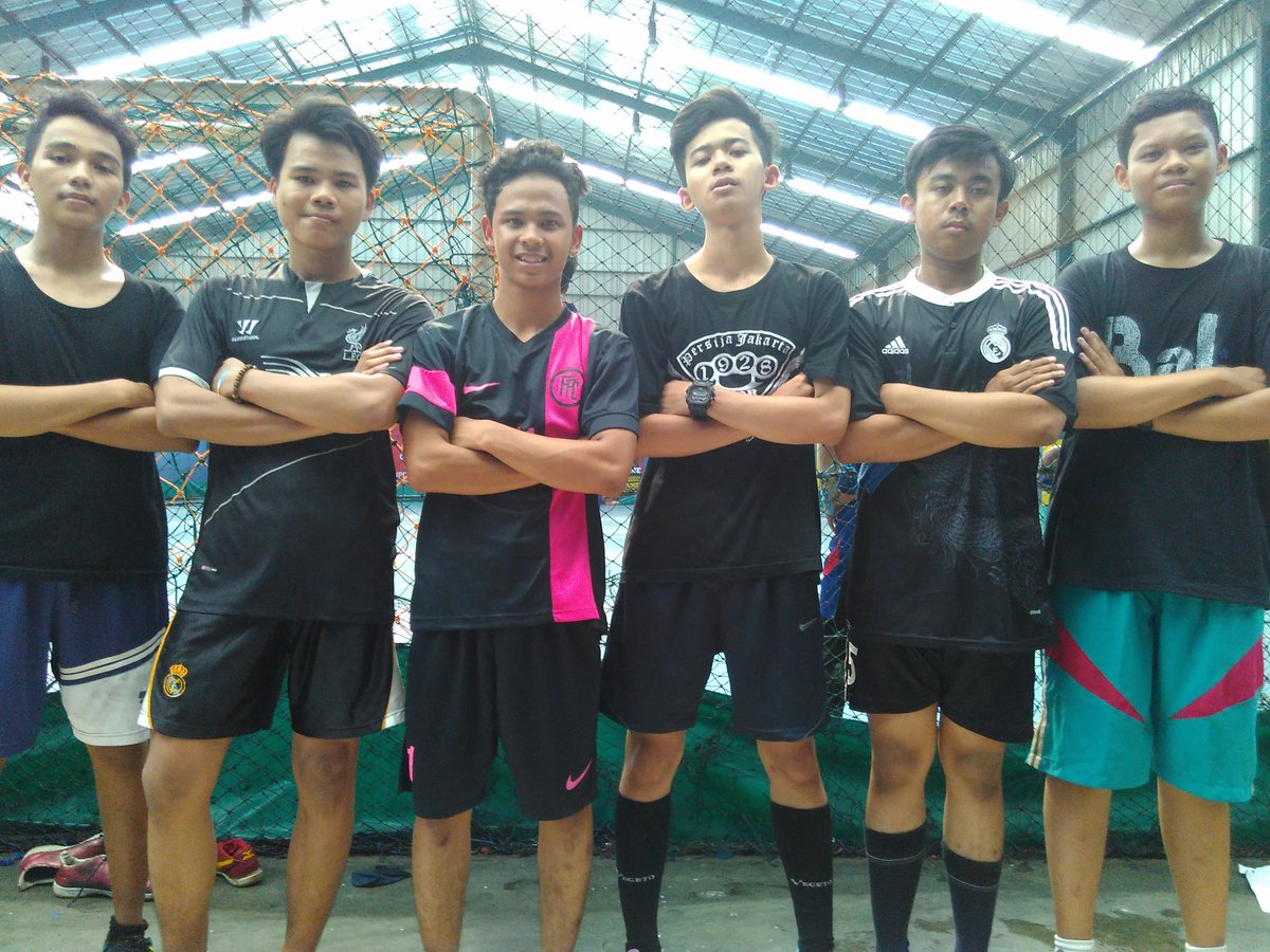 Rasizzer2016's tweet photo. Ini Gantengnya RASIZZER😍😍😍 https://t.co/89JUmIAnQf