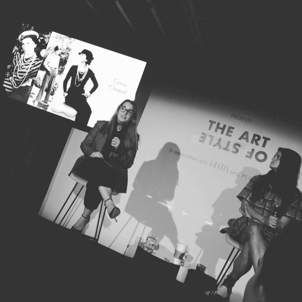 wanderroadblog's tweet photo. Talking the art of style with @hannahalmassi @BipLing and @skey1 at the @Mailboxlife sessions #newmailbox https://t.co/ONk9ZIjsiA