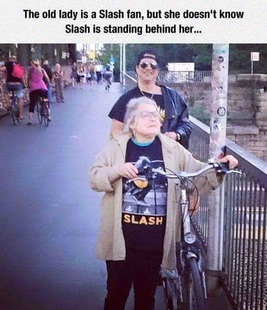 GunsNHosesRock's tweet photo. Here's a Saturday morning laugh for you GNR fans. #slashrocks https://t.co/ZPvT1rRfH1