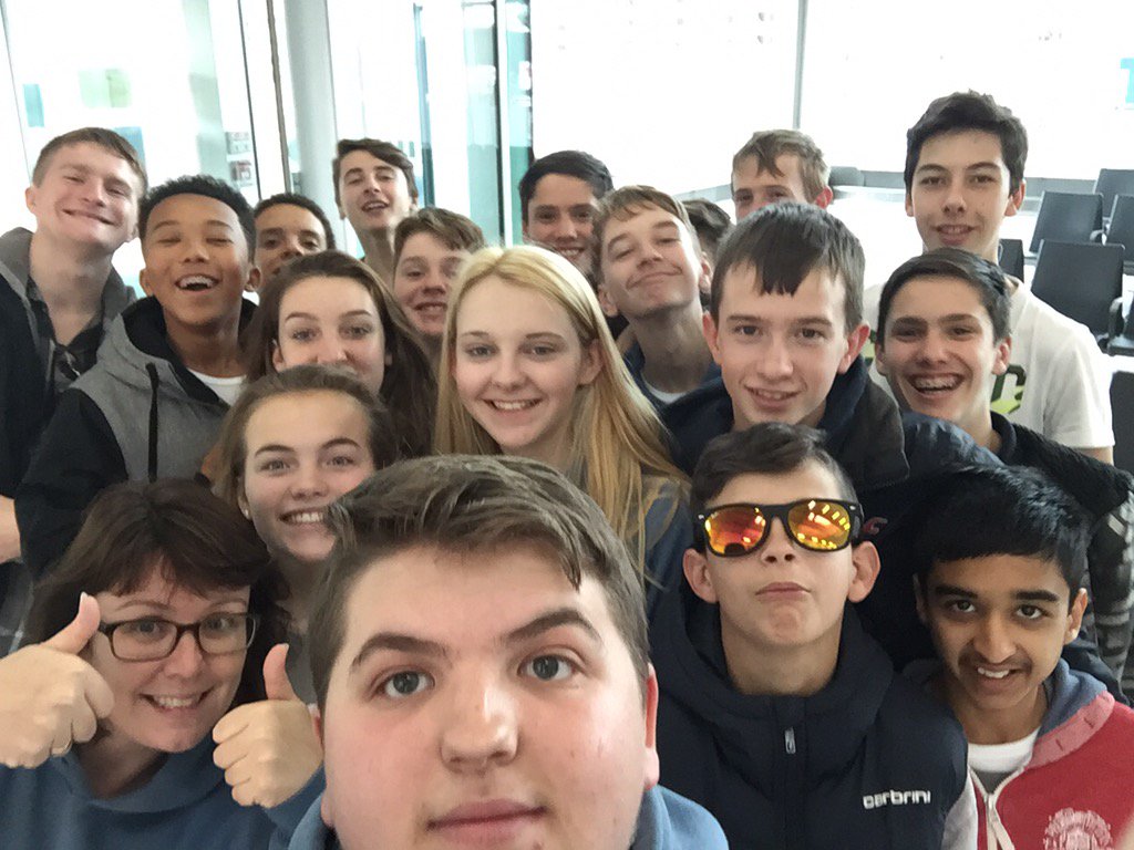 AltyAirCadets's tweet photo. Well we've reached Portsmouth, just waiting to board the ferry now. 🇬🇧 #Normandy2015 #145ontour #aircadets https://t.co/Ua8bDNHyVH
