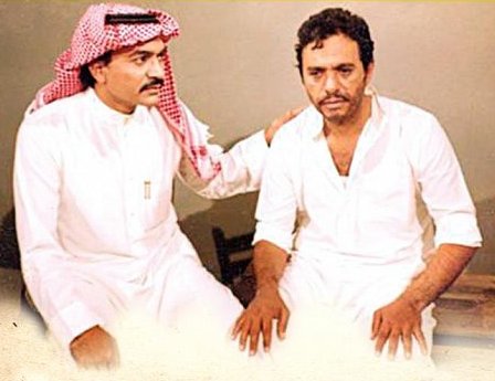 moelhi1357's tweet photo. إحذر .!! بأن تسلم لغيرك زمانك 
فيصبح كل من كان وراءك أمامك 
فالحقير لايكتفي فقط بدمارك 
بل يتسلق ليبني نفسه من حطامك https://t.co/VrvG6z8PJv