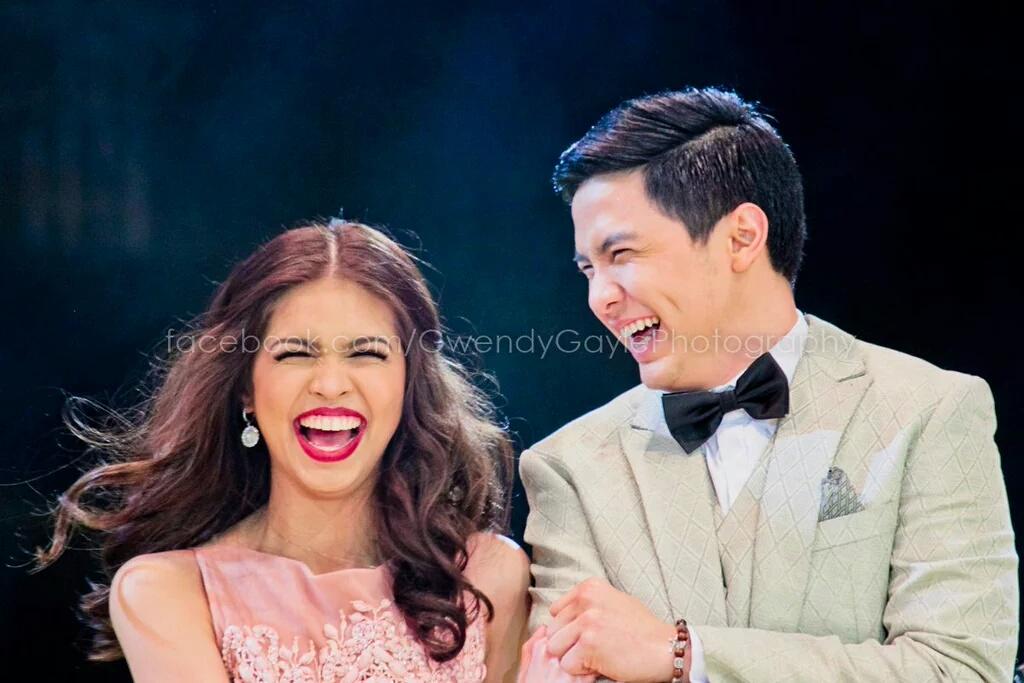 P0EMS_P0RN's tweet photo. THE BEST PICTURE I'VE SEEN!
This is so priceless.
#ALDubEBTamangPanahon https://t.co/8UsF62gYHl