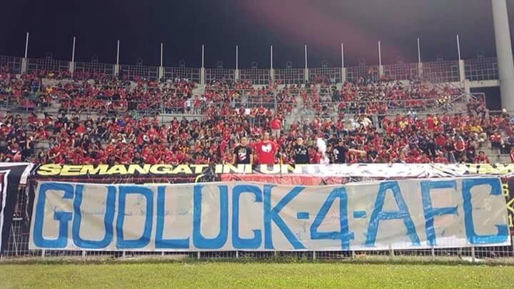 BoysOfStraits's tweet photo. T.kasih saudara ku di sarawak
Semoga hubungan kekeluargaan ini terus kekal
 Xsangka kiteorg,bos ada kawan mcm korung https://t.co/1apwJ7ZQnv