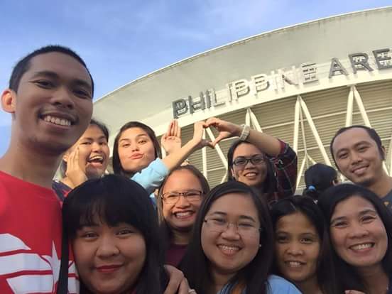MeryLouSamot's tweet photo. #AldubFanatics @ #PhilippineArena #ALDubEBTamangPanahon @razelisme @ex_bf @RizSolomon @zel03razatlab @chevescatcho https://t.co/SlV6DP88yj