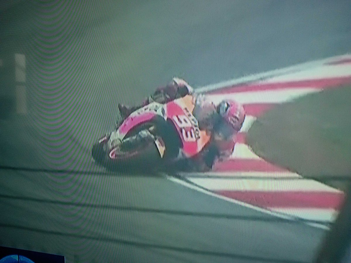 CatrickPristys's tweet photo. This kid would be giving Albert Einstein a real headache if he was still about. #MarchineMarquez #MotoGP #crashsave https://t.co/tugFuhdGMW