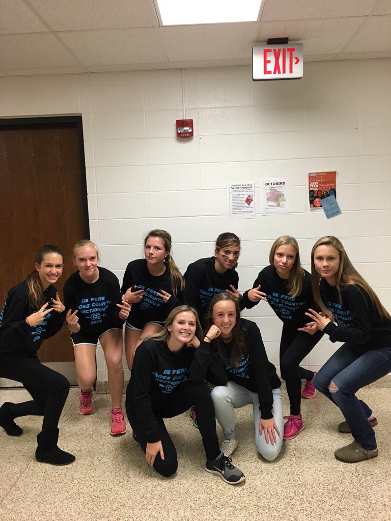 dpcc2k15's tweet photo. SECTIONAL DAY!!!!🏃🏽🏃🏽 #whereisliv https://t.co/GIfVqBcWnZ