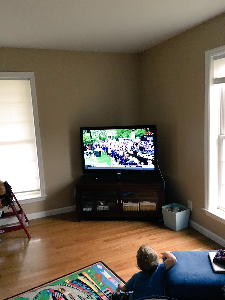 WilliamRoy's tweet photo. You know it's on our tv! #GetUp4GameDay #GoDukes https://t.co/YU2iZnKpaW