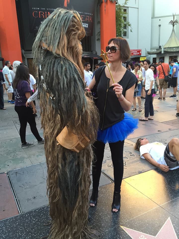AWGryphon's tweet photo. Reminding #Chewbacca MenCanGetBreastCancerToo #Dare2Tutu + #FighterT = #FightingCancerWithFriends #TODAYFanPhoto https://t.co/9WqRDbcovy