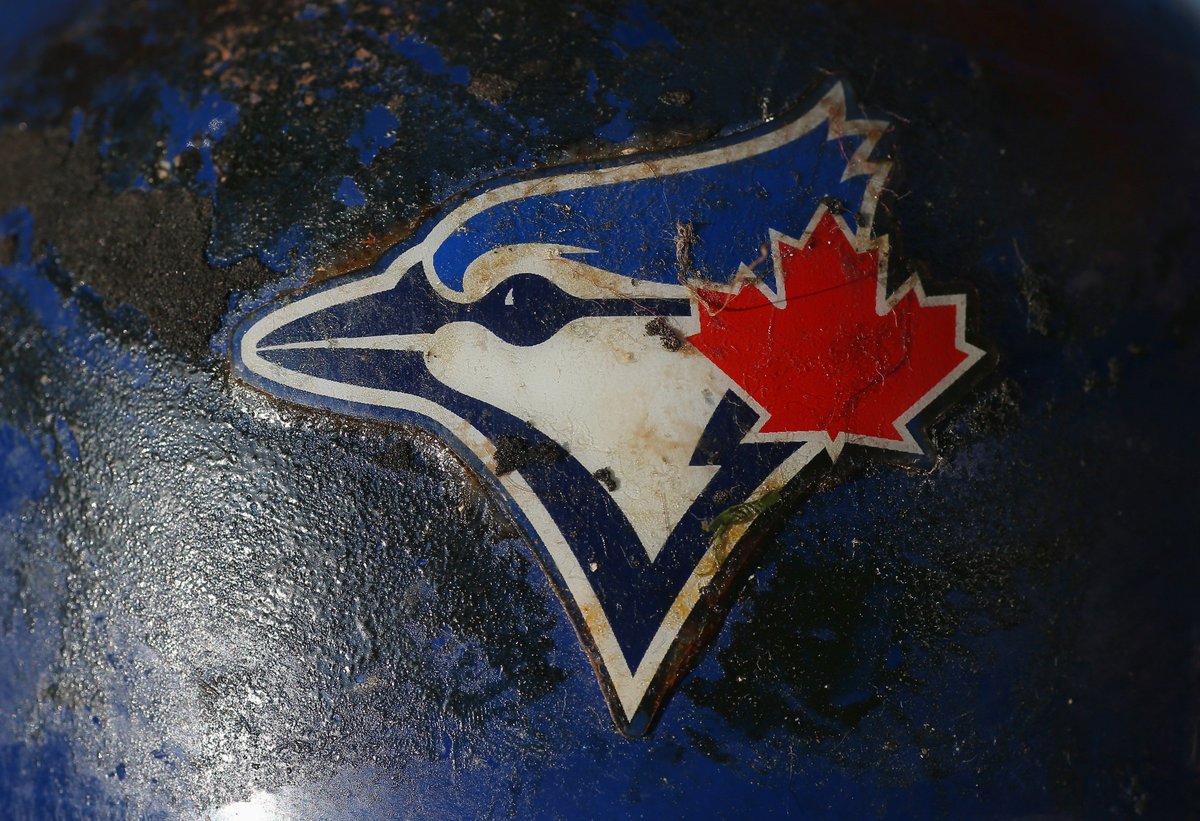 JonathanCollins's tweet photo. I saw an #Moustakas #AutomaticDouble Call should be #Interference Fan ejected not interviewed #nohomerun #Moneyball https://t.co/rUia6JUZtB