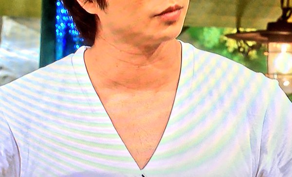 アーマード金閣寺 Twitterissa 櫻井胸毛担降り事件再び 嵐 櫻井翔さんのvネック姿に胸毛が生えてると一部から悲鳴 嵐にしやがれ Naver まとめ T Co Xds91muil5 Ntv 櫻井翔 T Co Dfam7g7waz アーマード金閣寺 Twitterissa 櫻井胸毛担降り事件再び 嵐 櫻井翔さんのvネック姿に胸毛が生えてると一部から悲鳴 嵐にしやがれ Naver まとめ T Co Xds91muil5 Ntv 櫻井翔 T Co Dfam7g7waz
