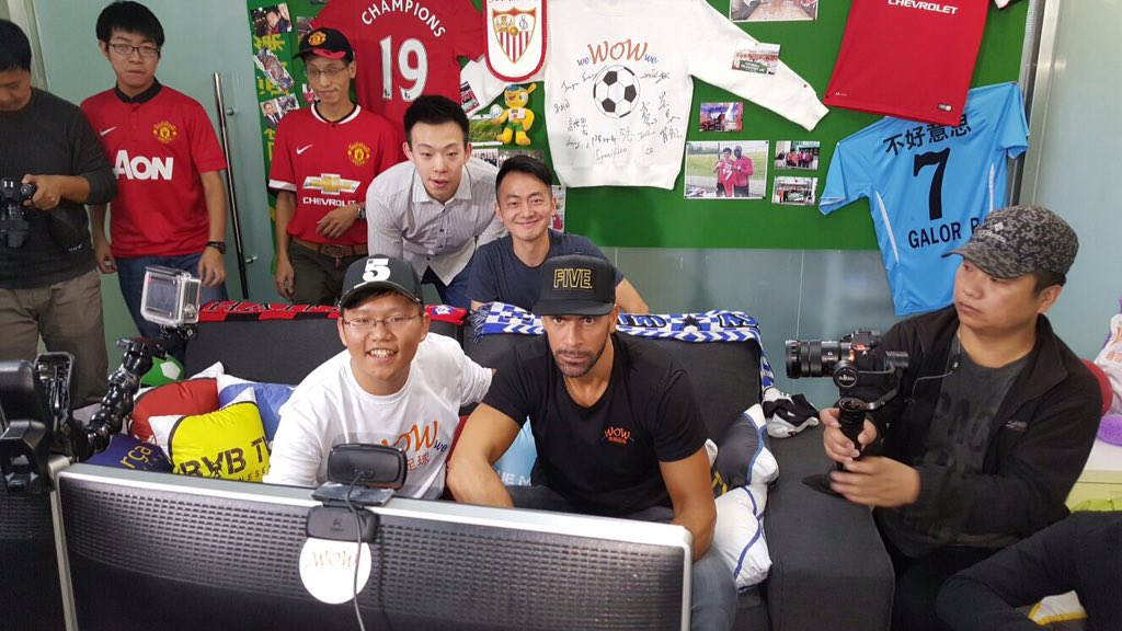 rioferdy5's tweet photo. Just getting my team ready for a game of fifa! @manutd vs city... I'm focused man!!!! https://t.co/cjSEoVHCuu