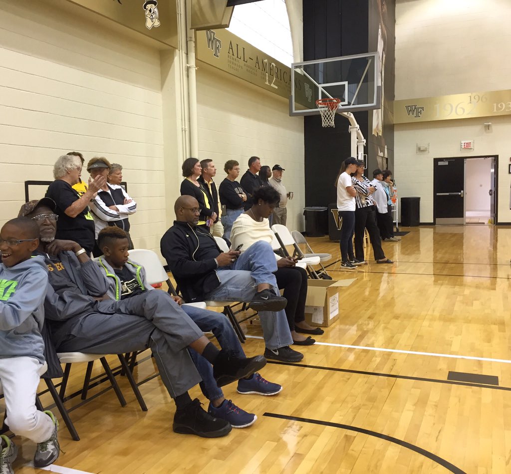 WakeWBB's tweet photo. LOVE having our alumni at practice! #WakeFam #OnceADeac #AlwaysADeac #GoDeacs https://t.co/vAkMbJHImB