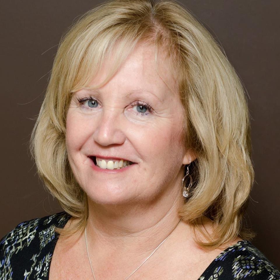 ViBrant_Mag's tweet photo. Learn about Brantwood Community Centre in our next issue of ViBrant dropping on October 31, meet Joanne @j2link https://t.co/t23pTUjZXz