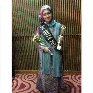 Lia_Wuliani's tweet photo. Alhamdulillah atas izin-Nya saya terpilih menjadi Duta Putri FST 2015
thank's for @oryzasativa_uin   @DemaFST https://t.co/hbFPFcs69J