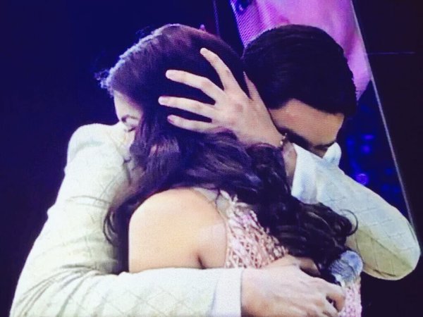 ArbBaclas's tweet photo. Grabe sila uy  #ALDubEBTamangPanahon https://t.co/yxbGNcQH0D