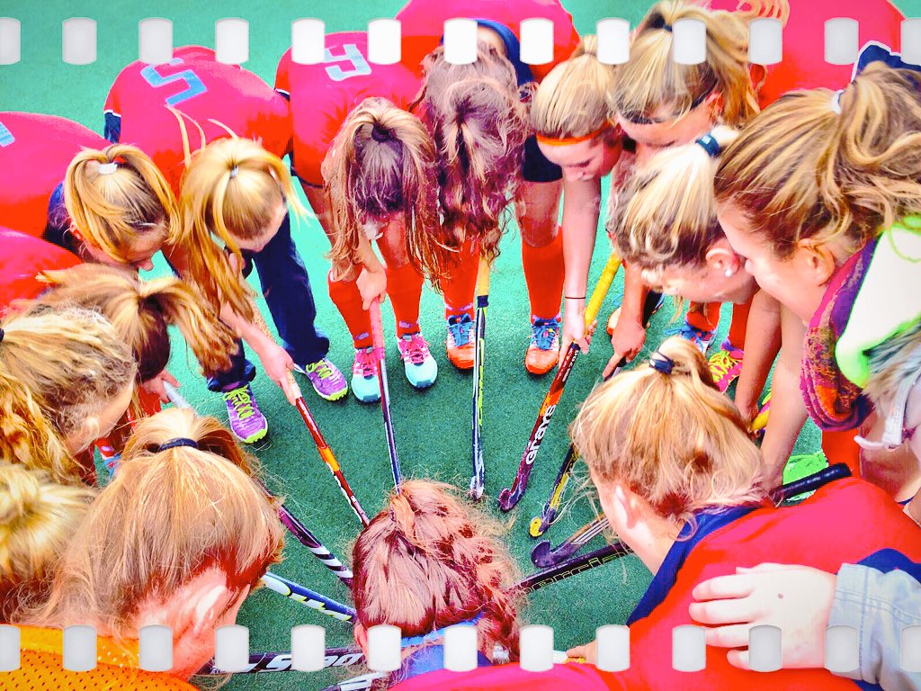 CitAltFort's tweet photo. De dames van @HCDBMA1 en @NMHC_MA1 oefenen voor landelijk: 1-1 #StretchYourEgo #beterworden #newbeginnings https://t.co/pyKeNnFpJD