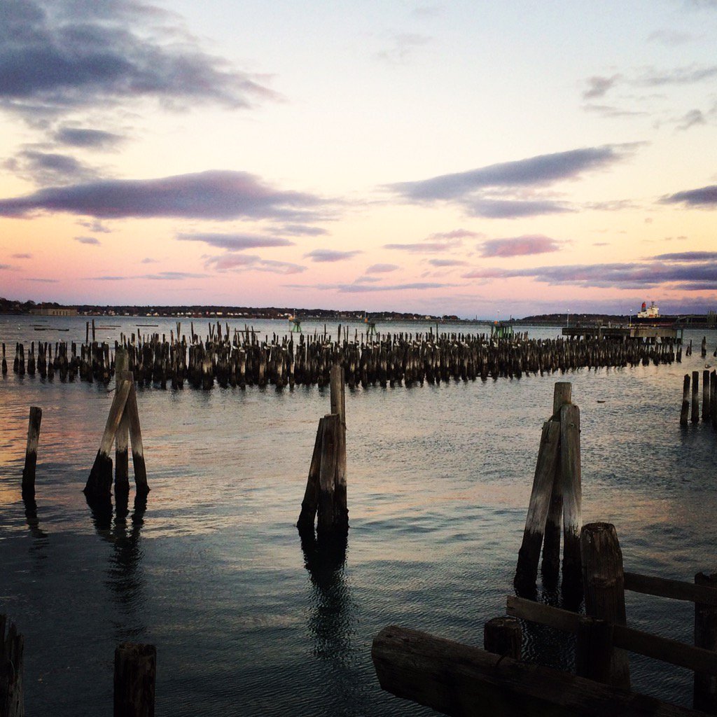 LukasLanzrein's tweet photo. #NewEngland #Portland #Maine #NewEnglandfall #Atlanicocean https://t.co/zd1mDJQVOT