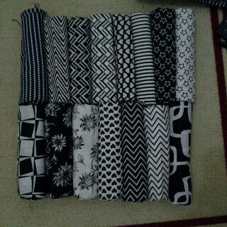 sendybastian1's tweet photo. Edisi Monocrom, hijab segi4, minat? Call me @082302355782 atau inbox. #bantuistri https://t.co/fmphDOVOwa